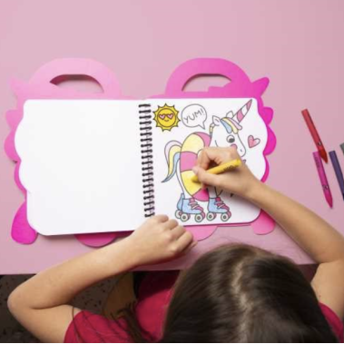 Libro Yummy Pinturas, pegatinas. Omy